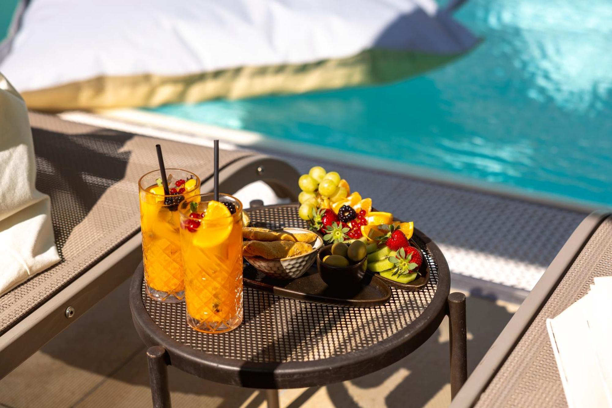 Hi Hotels Torbole - Pool & Spa Торболе Экстерьер фото
