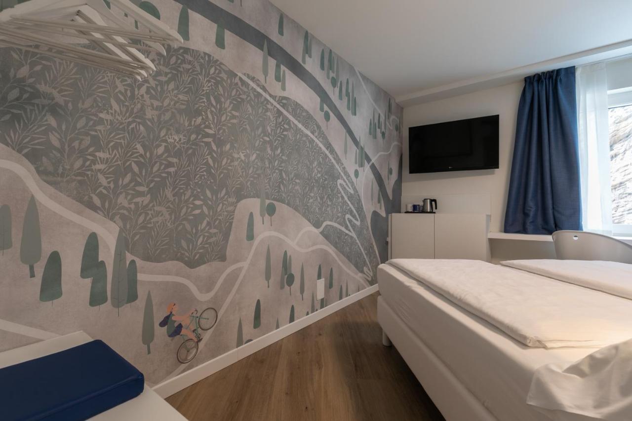 Hi Hotels Torbole - Pool & Spa Торболе Экстерьер фото